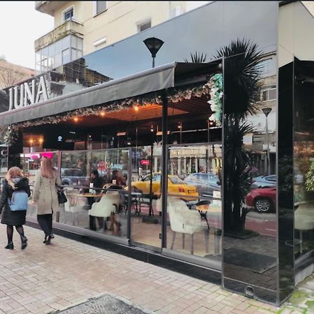 Lilo'S Place Tirana Exterior photo
